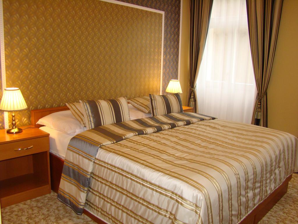 Saint Petersburg Hotel